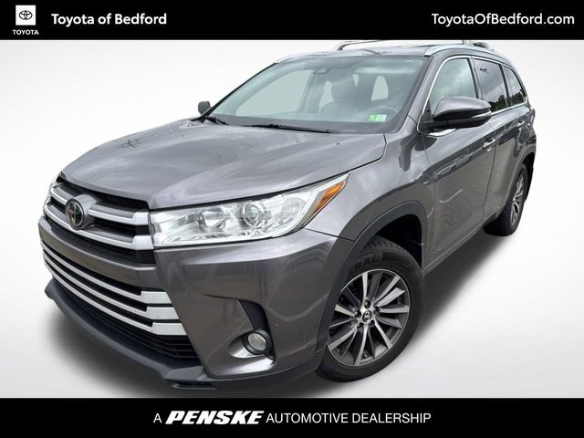 2018 Toyota Highlander XLE AWD photo