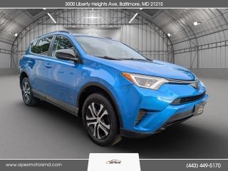 2018 Toyota RAV4 LE AWD photo