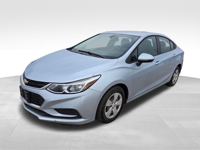 2018 Chevrolet Cruze LS FWD photo