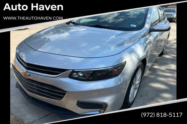 2017 Chevrolet Malibu LT FWD photo