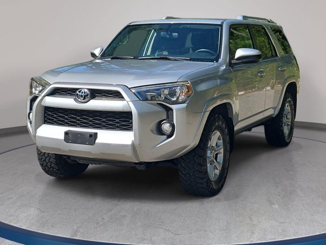 2017 Toyota 4Runner SR5 4WD photo