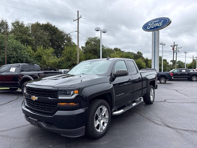 2018 Chevrolet Silverado 1500 Custom RWD photo
