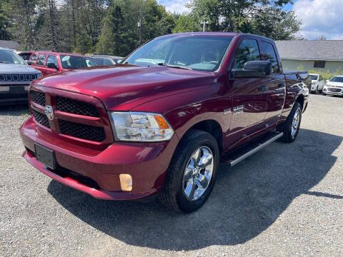 2018 Ram 1500 Express 4WD photo