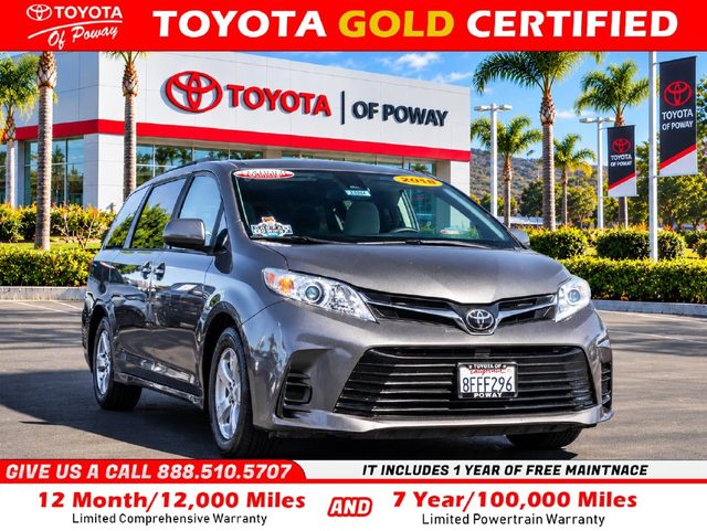 2018 Toyota Sienna LE FWD photo