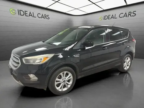 2017 Ford Escape SE 4WD photo