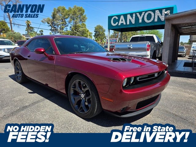 2018 Dodge Challenger SXT Plus RWD photo