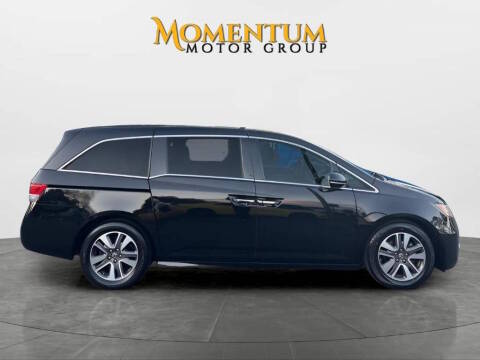 2016 Honda Odyssey Touring Elite FWD photo