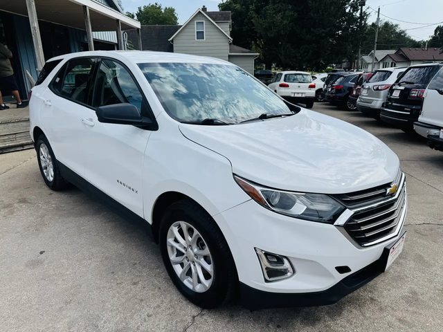 2018 Chevrolet Equinox LS FWD photo