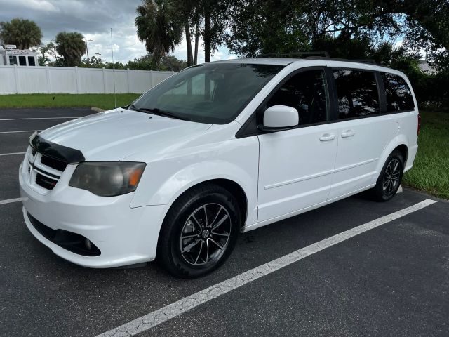 2017 Dodge Grand Caravan GT FWD photo
