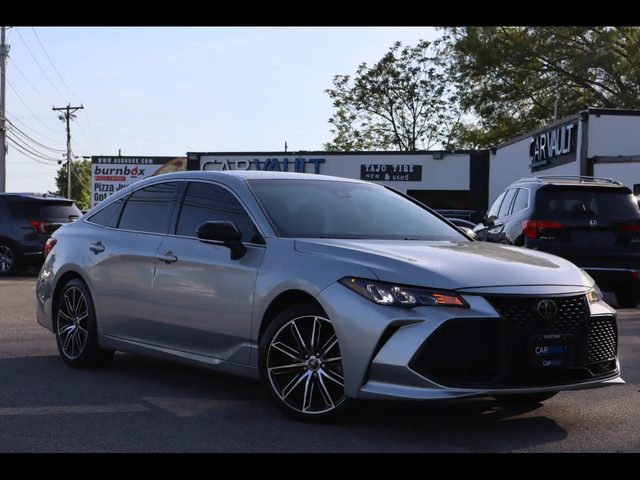 2019 Toyota Avalon XSE FWD photo