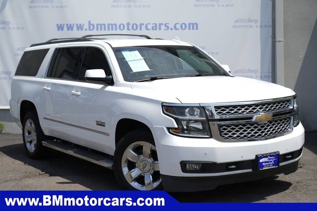 2018 Chevrolet Suburban LT RWD photo