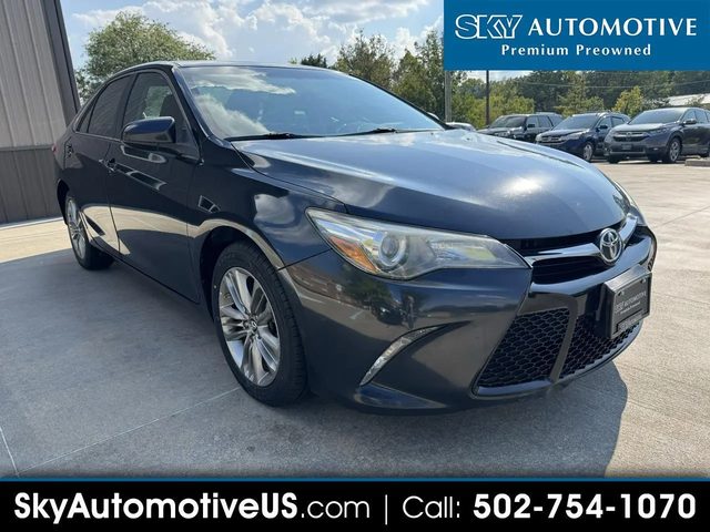 2015 Toyota Camry SE FWD photo