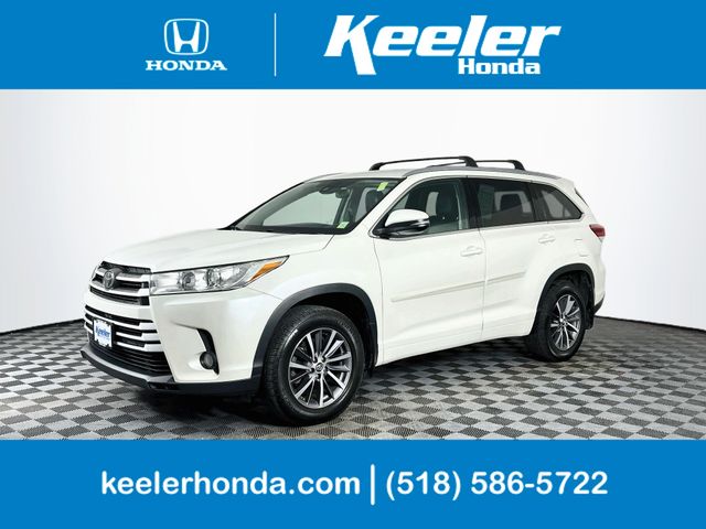 2018 Toyota Highlander XLE AWD photo