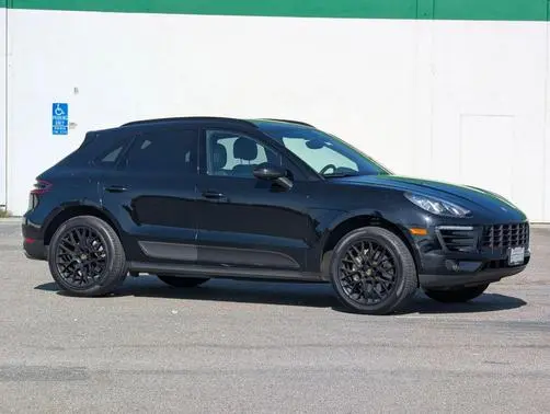 2018 Porsche Macan S AWD photo