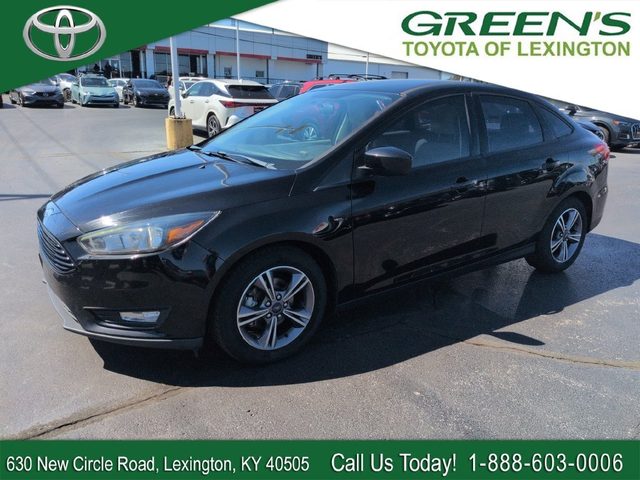 2018 Ford Focus SE FWD photo