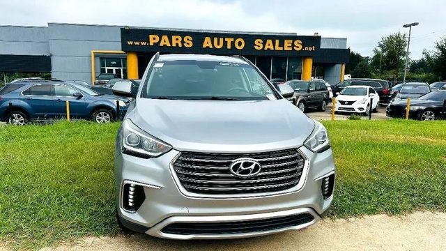 2018 Hyundai Santa Fe SE FWD photo