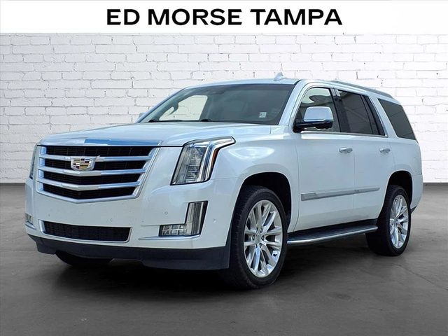 2018 Cadillac Escalade Luxury 4WD photo