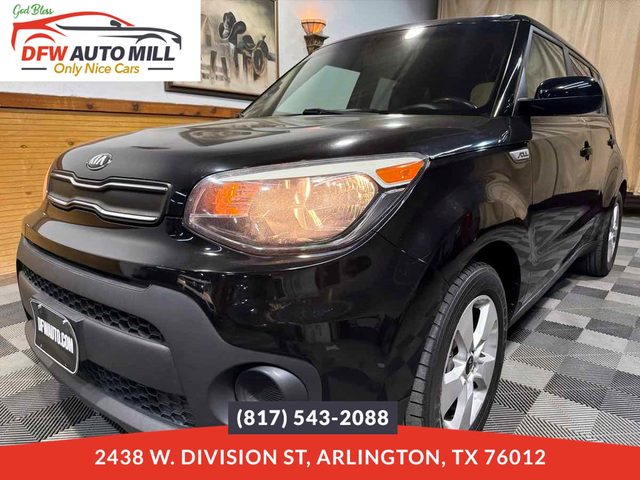 2018 Kia Soul Base FWD photo