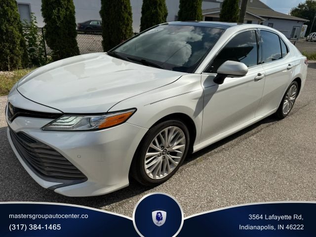2018 Toyota Camry XLE FWD photo