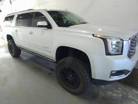 2018 GMC Yukon XL Denali 4WD photo
