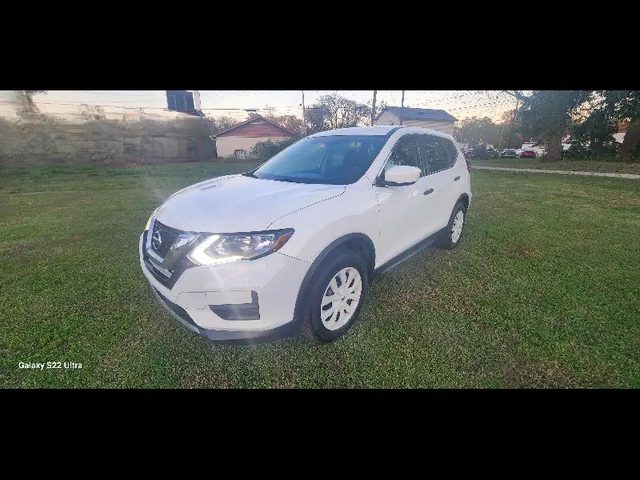 2017 Nissan Rogue S AWD photo