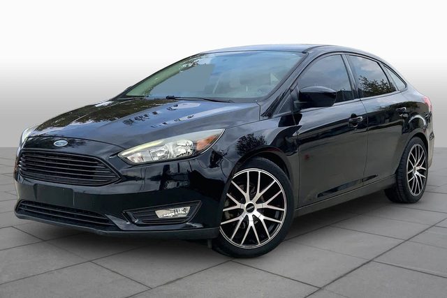 2018 Ford Focus SE FWD photo