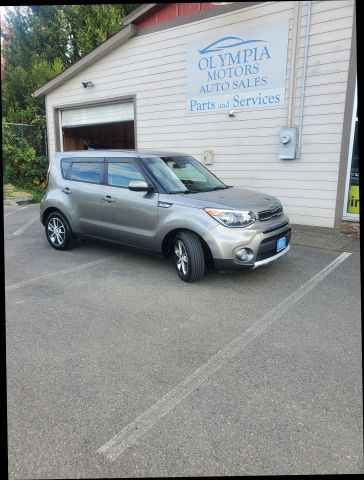 2017 Kia Soul + FWD photo