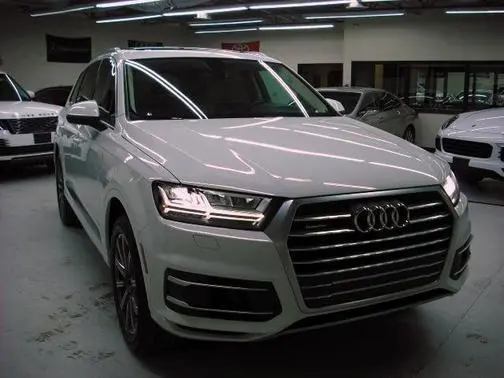 2017 Audi Q7 Prestige AWD photo