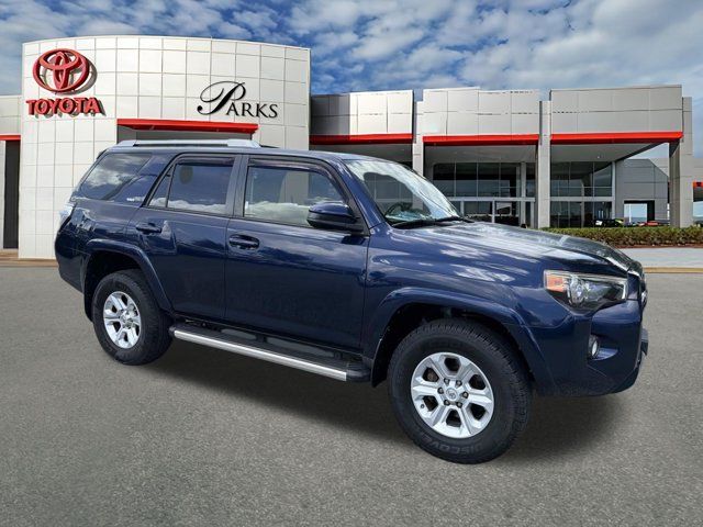 2018 Toyota 4Runner SR5 4WD photo