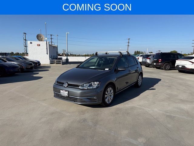 2018 Volkswagen Golf SE FWD photo