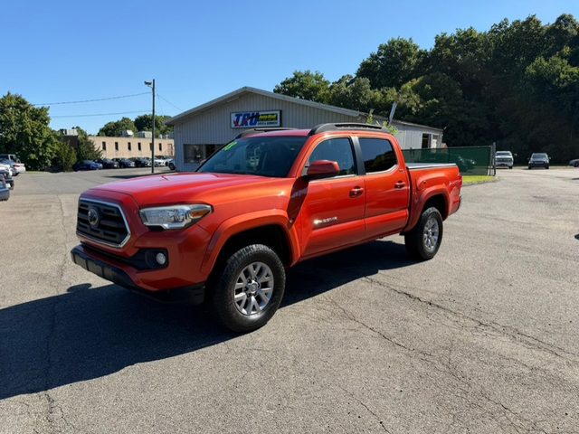 2018 Toyota Tacoma SR5 4WD photo