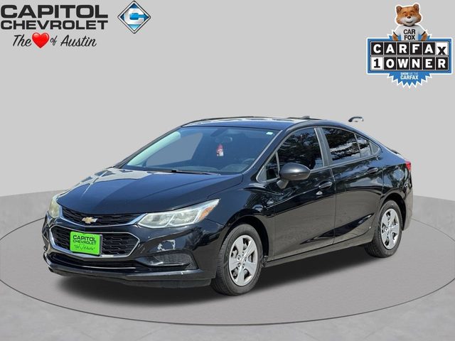 2018 Chevrolet Cruze LS FWD photo