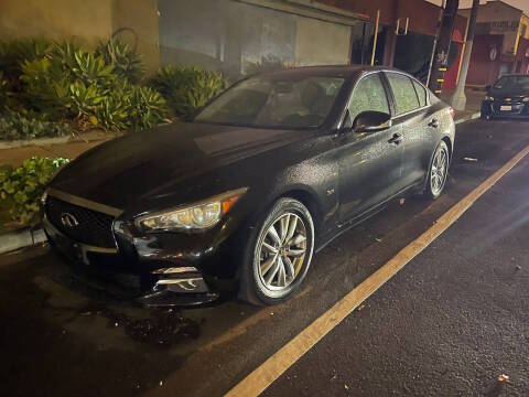 2017 Infiniti Q50 3.0t Premium RWD photo