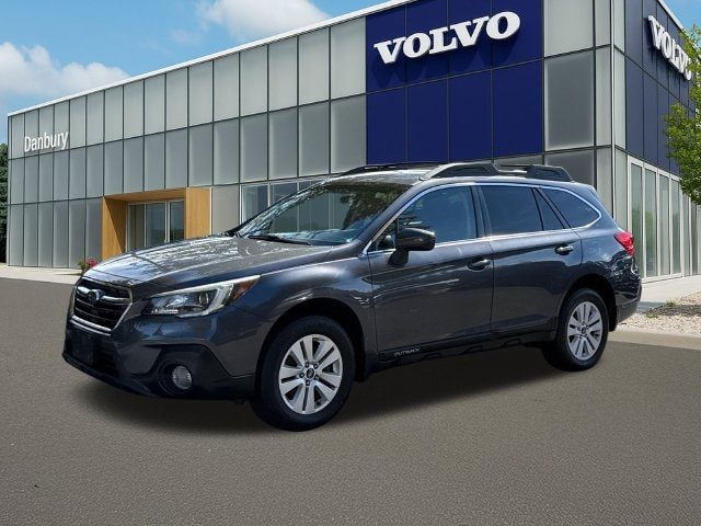 2018 Subaru Outback Premium AWD photo