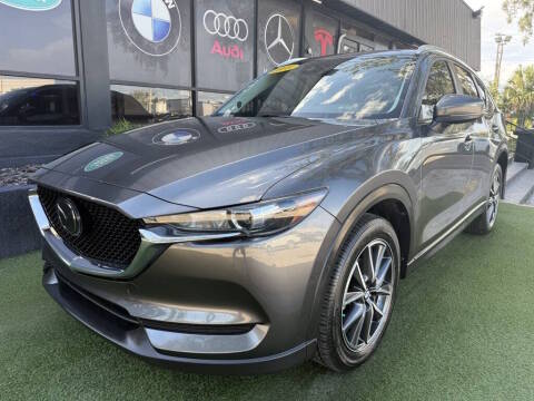 2018 Mazda CX-5 Touring FWD photo