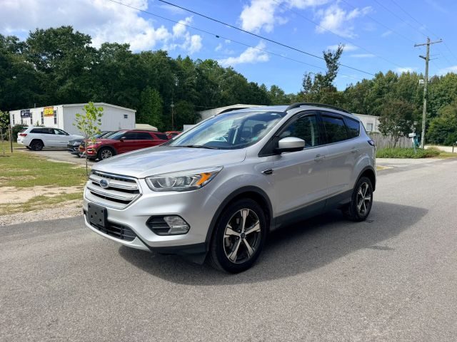 2018 Ford Escape SEL FWD photo