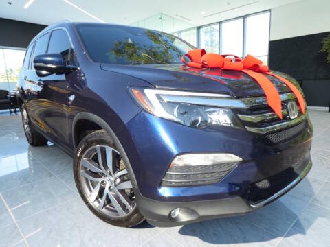 2016 Honda Pilot Touring AWD photo