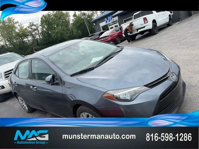2018 Toyota Corolla LE FWD photo