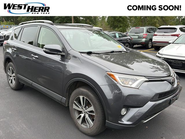 2018 Toyota RAV4 XLE AWD photo