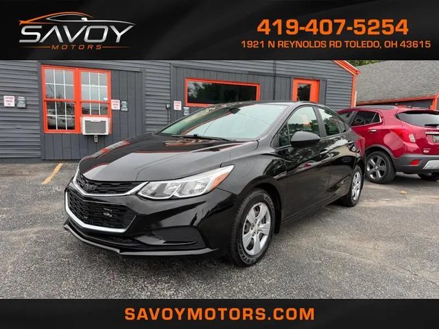 2018 Chevrolet Cruze LS FWD photo