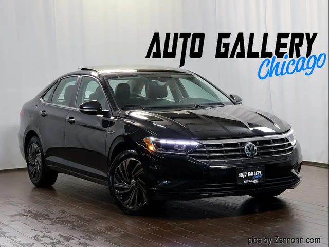 2019 Volkswagen Jetta SEL Premium FWD photo