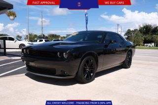 2018 Dodge Challenger R/T RWD photo