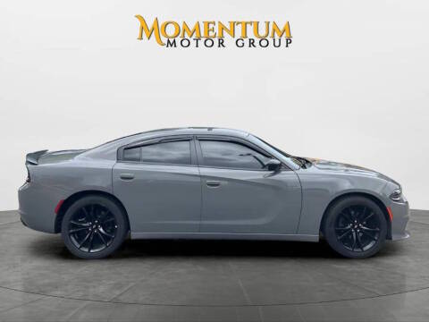 2018 Dodge Charger SXT RWD photo