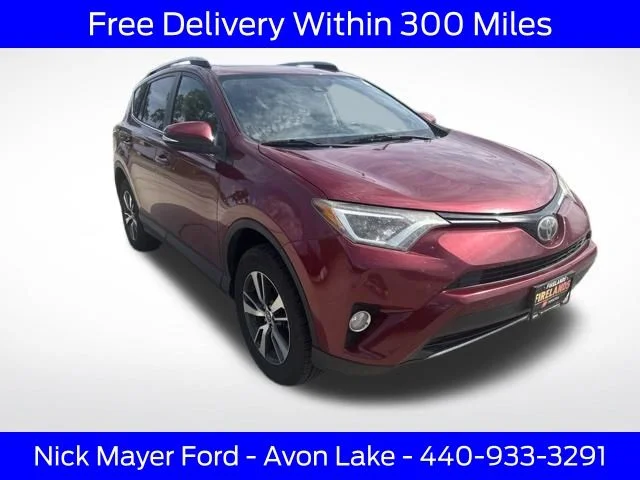 2018 Toyota RAV4 XLE AWD photo
