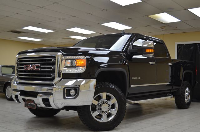 2018 GMC Sierra 2500HD SLT 4WD photo