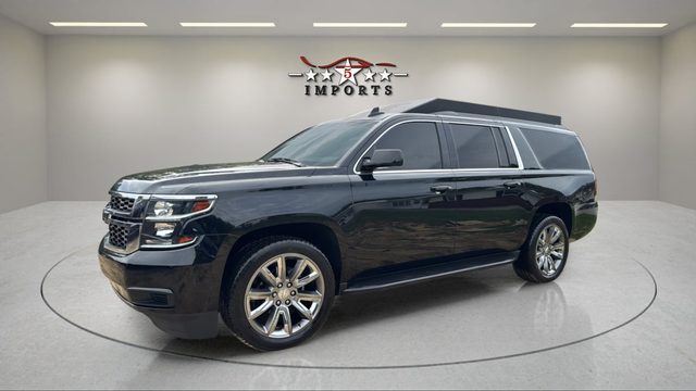 2018 Chevrolet Suburban LT 4WD photo