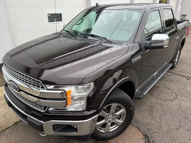 2018 Ford F-150 LARIAT 4WD photo