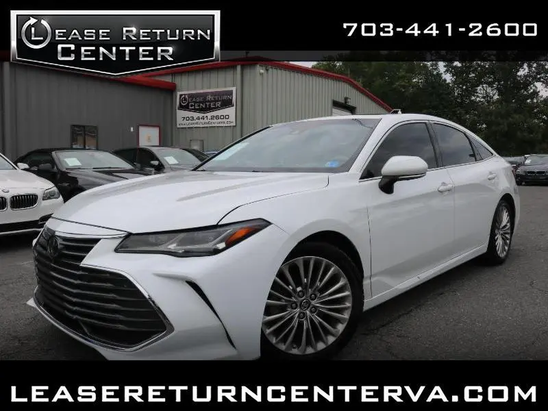 2019 Toyota Avalon Limited FWD photo