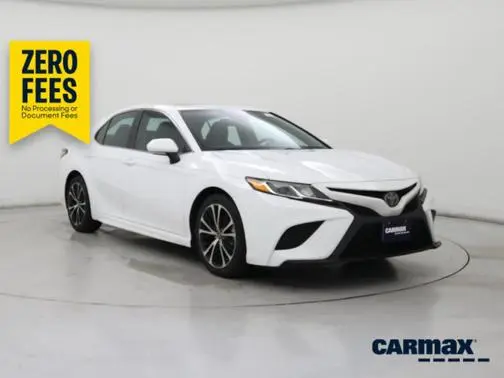 2018 Toyota Camry SE FWD photo