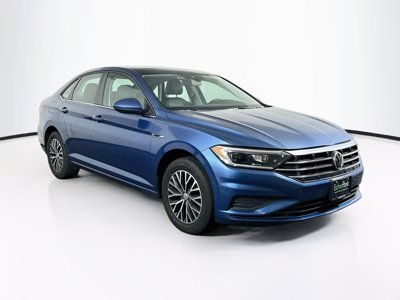 2019 Volkswagen Jetta SEL FWD photo